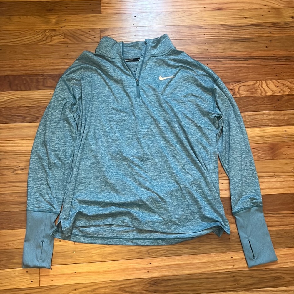 Nike pullover